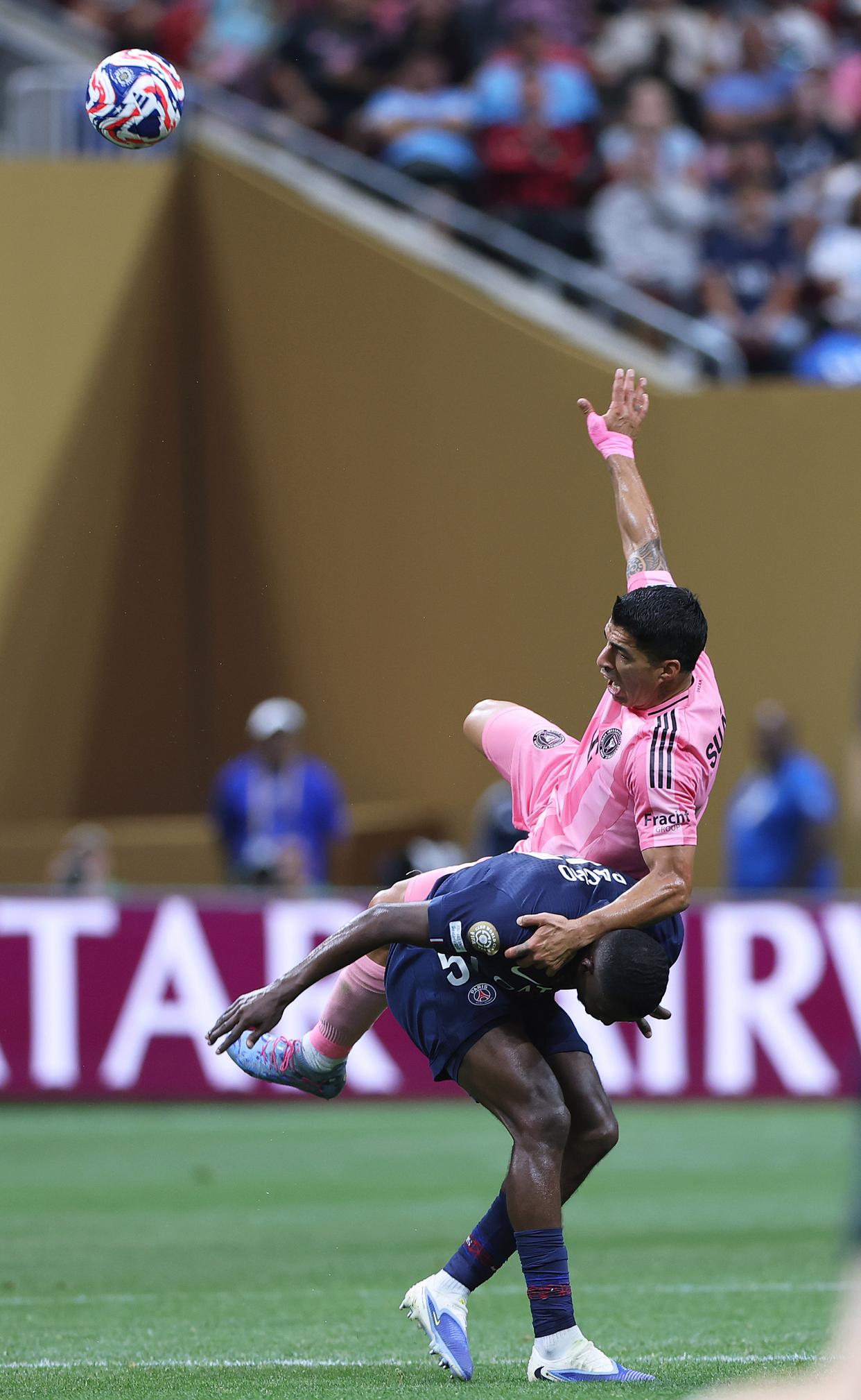 开云体育在线-巴黎圣日尔曼击败对手，保持不败纪录