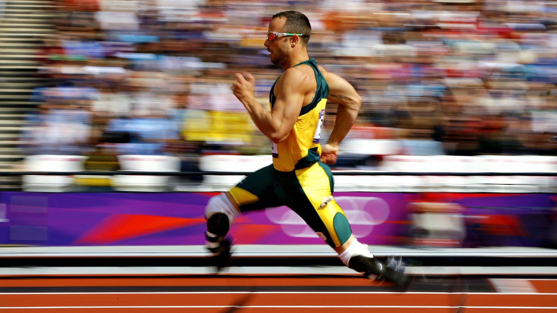 赛道上的风暴,索伯车队横扫哈斯,阿隆索高光表现点燃赛场